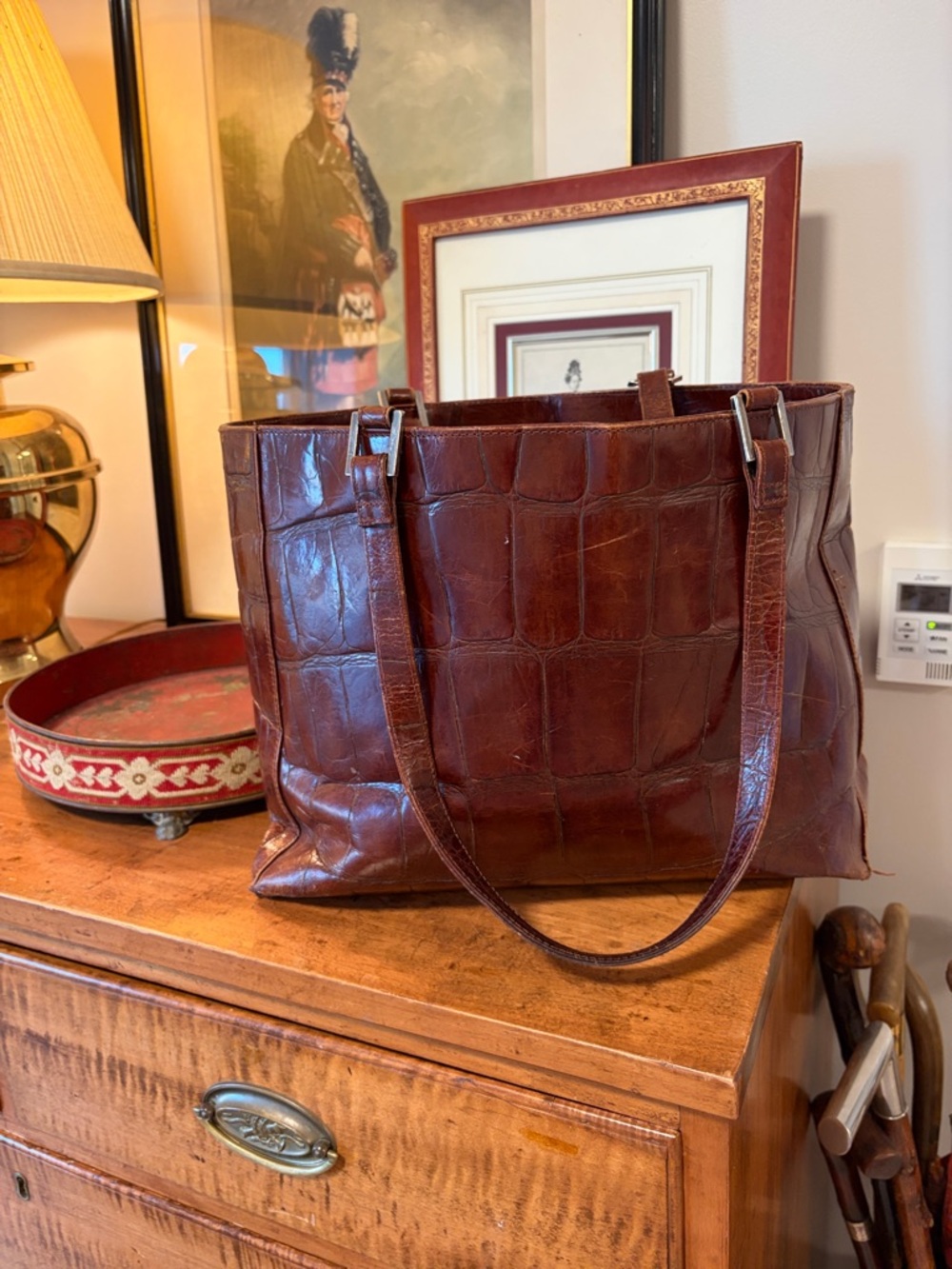 Banana Republic leather Lined tote Handbag Interior